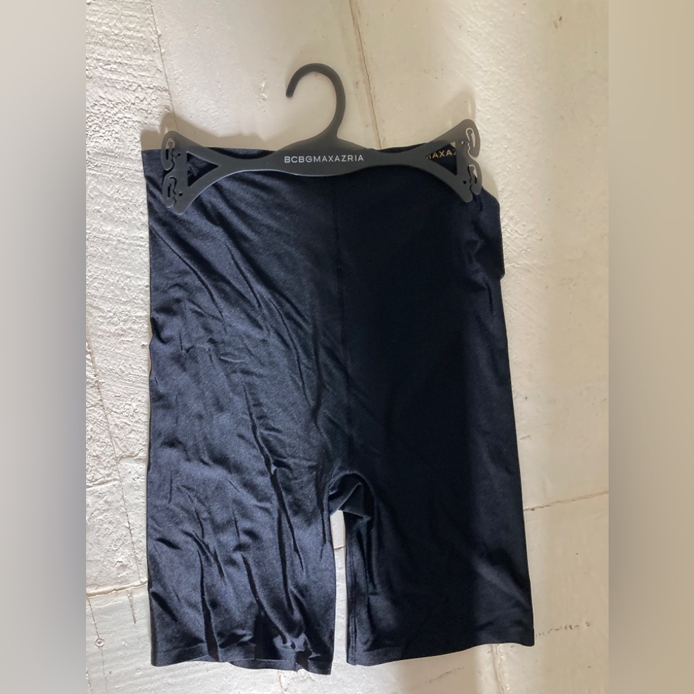 Bcbg slip shorts new black size large